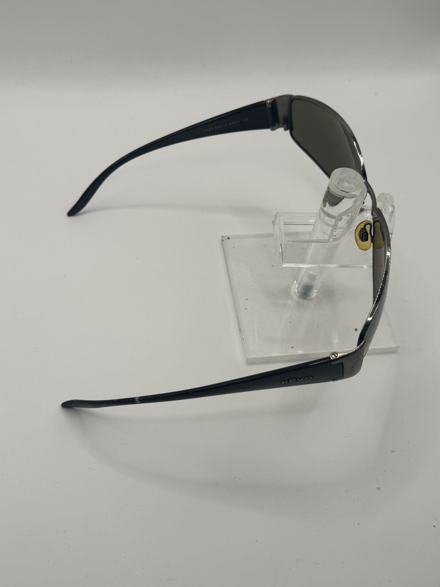 Revo 3065 Sunglasses in color 080j7