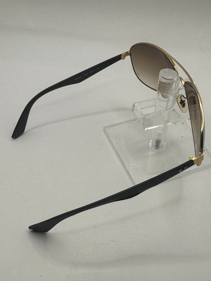 Ray Ban 3526 Sunglasses in color 11213