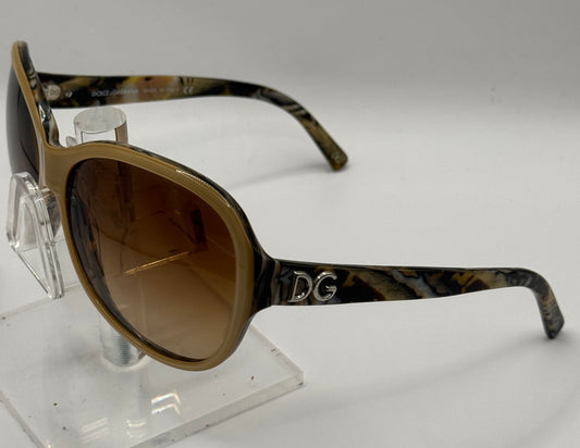 Dolce Gabbana 4048 Sunglasses in color 85113
