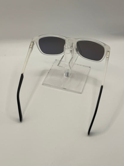 Maui Jim Tail Slide 740 Sunglasses in color 05cm
