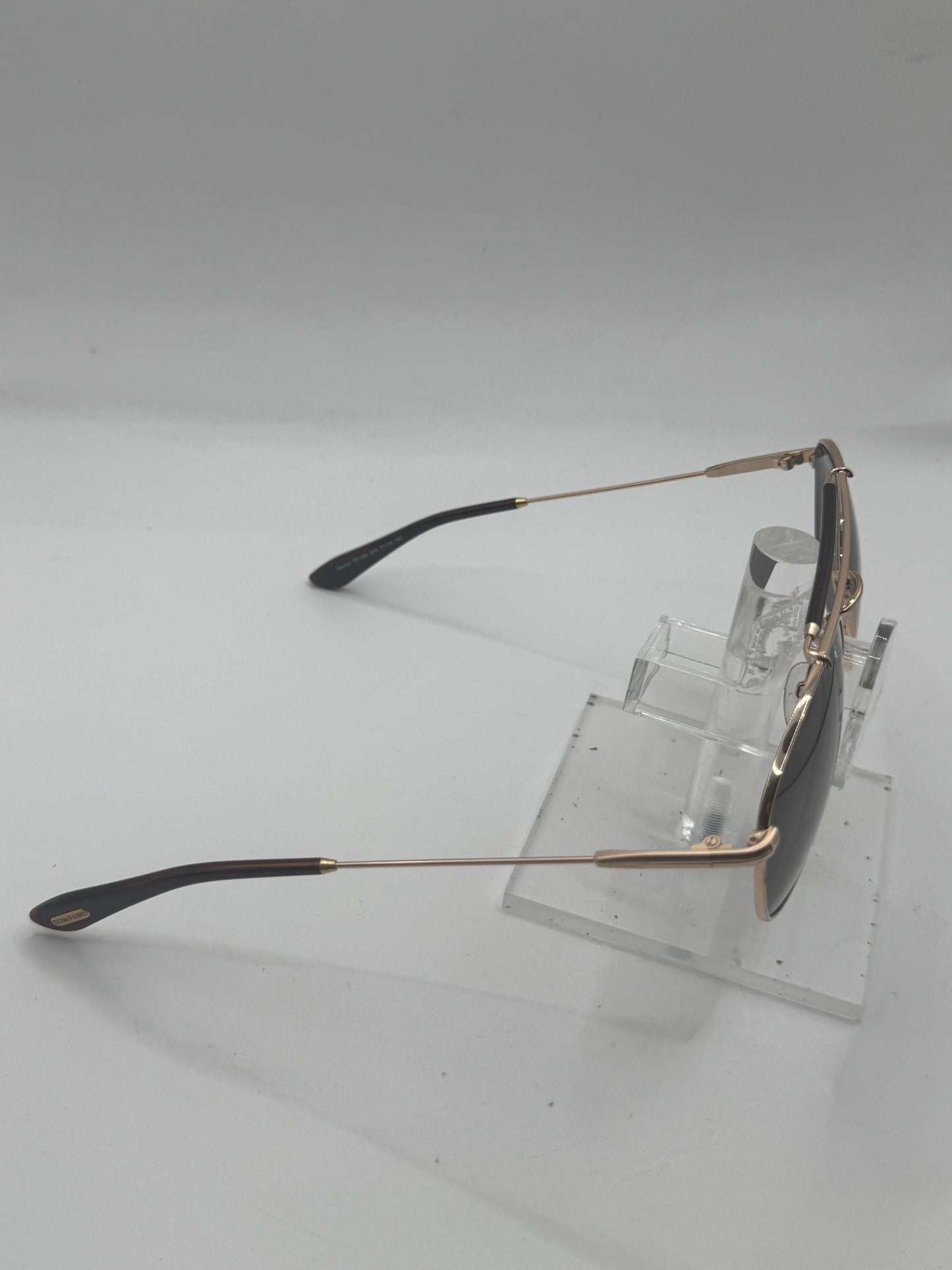 Tom Ford Marlon Tf339 Sunglasses in color 28n