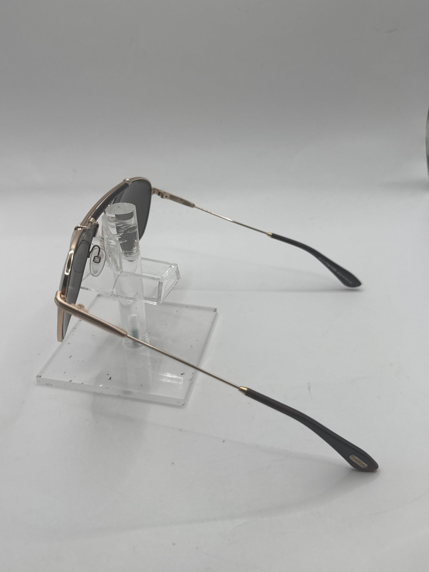 Tom Ford Marlon Tf339 Sunglasses in color 28n