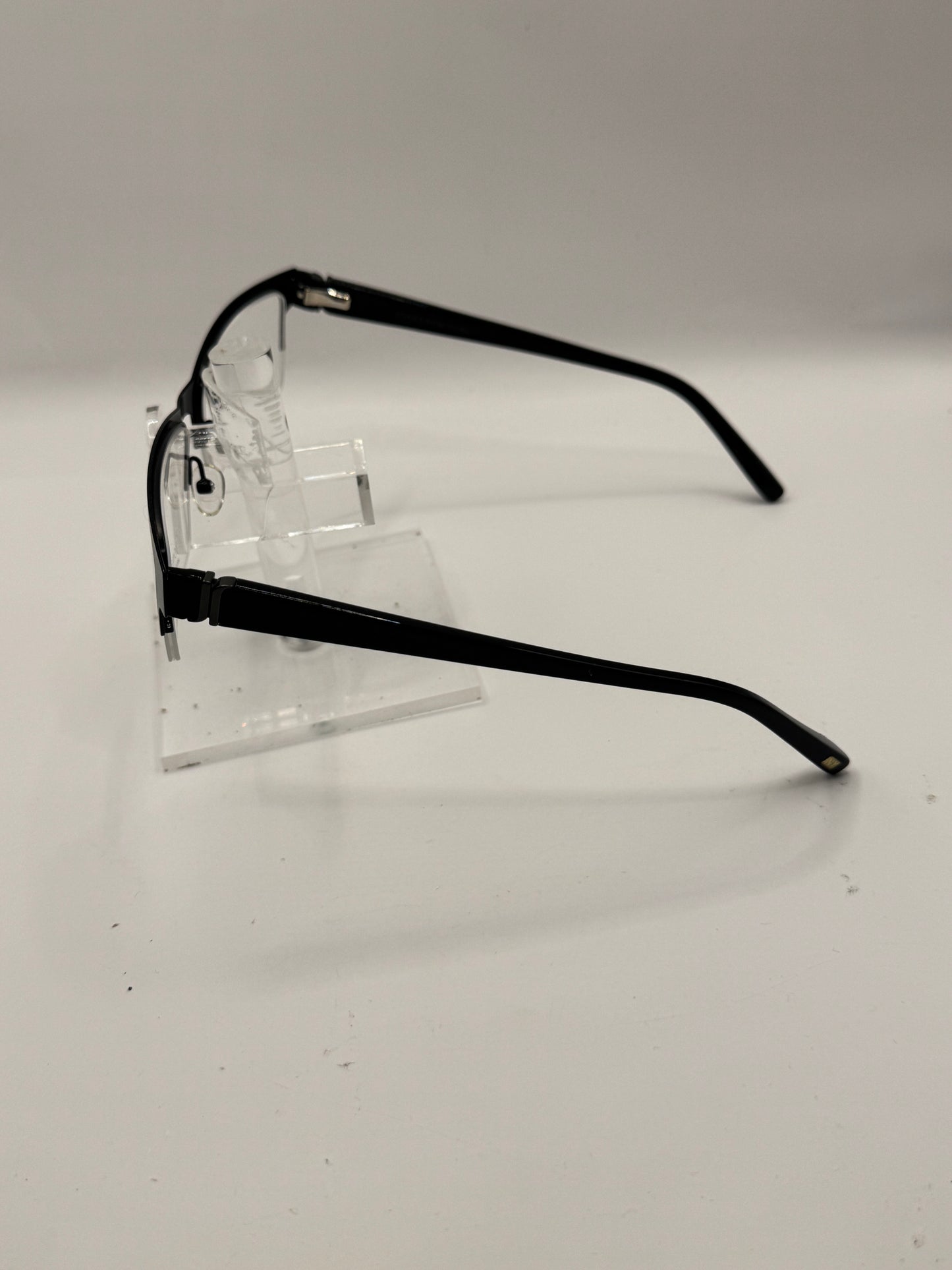 Jones New York J349 Eyeglasses in color Black