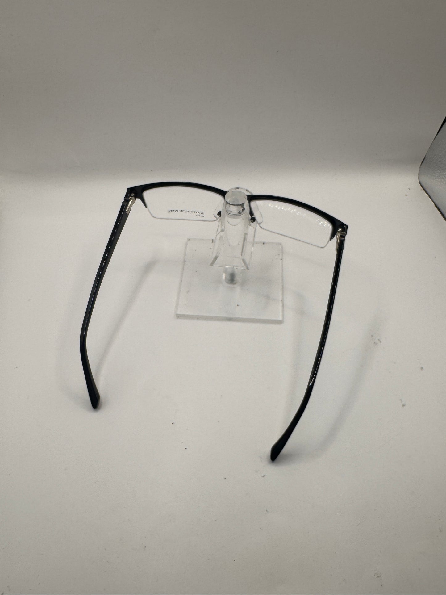 Jones New York J349 Eyeglasses in color Black
