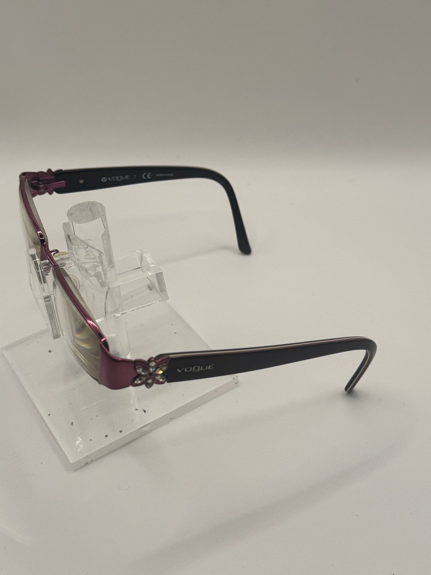 Vogue 3659b Eyeglasses in color 812