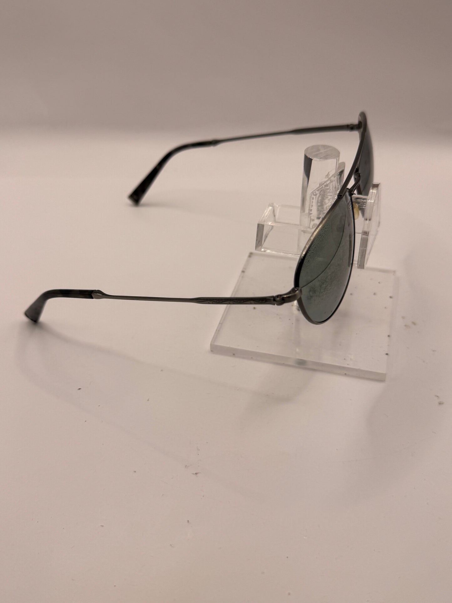 John Varvatos V798 Sunglasses in color Antiquegunmetal