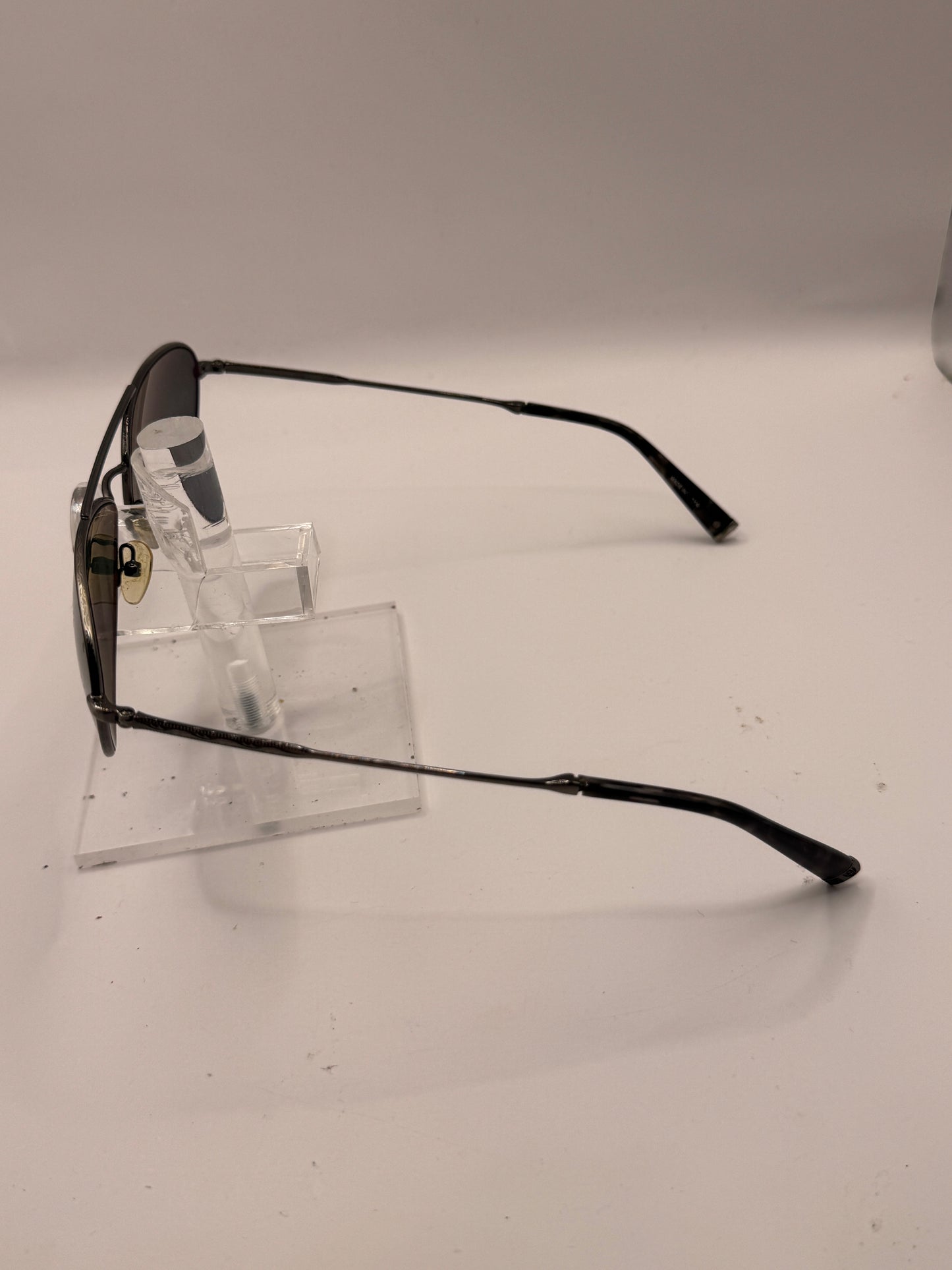 John Varvatos V798 Sunglasses in color Antiquegunmetal