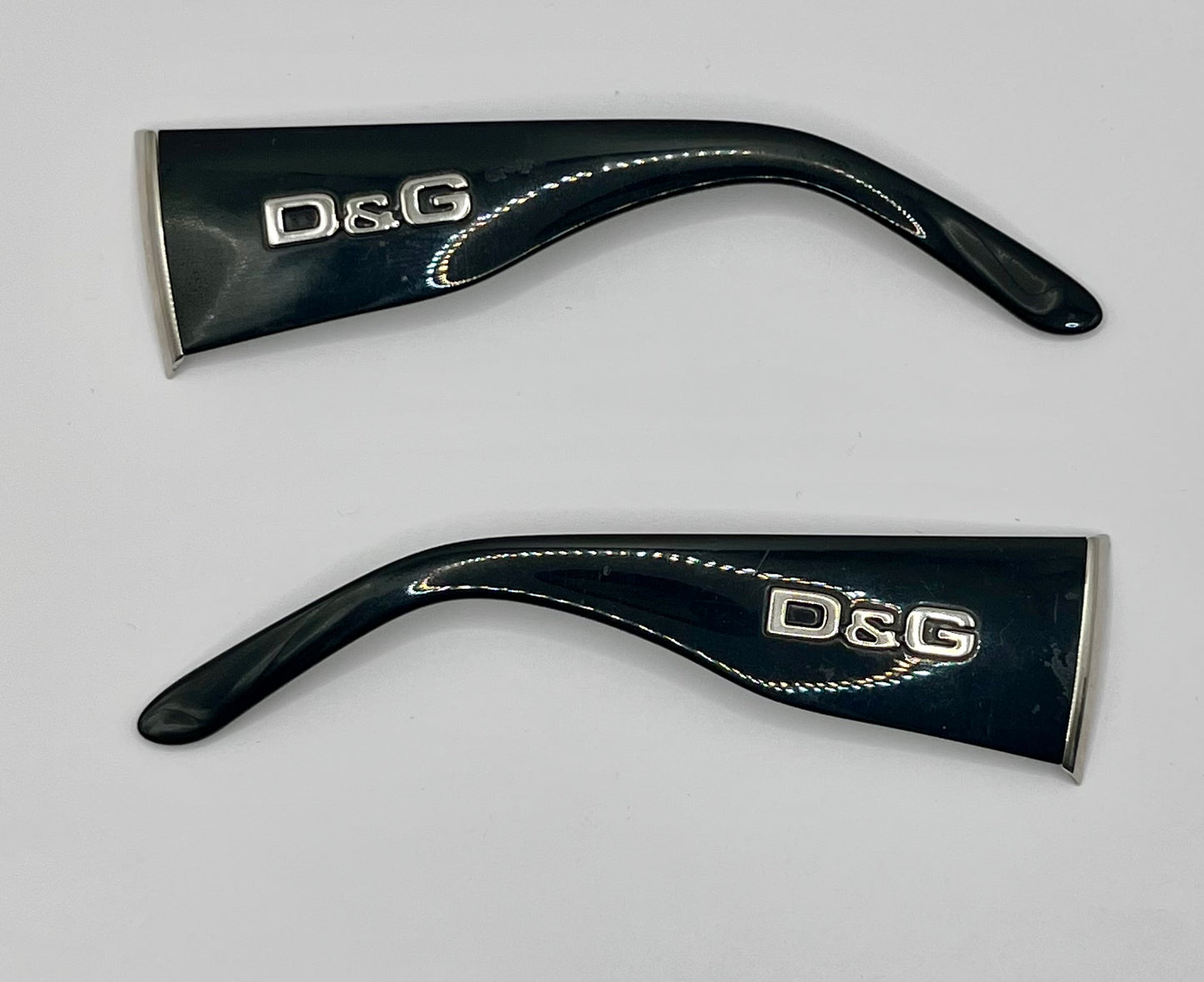 D&g 8039 Both Temples Black