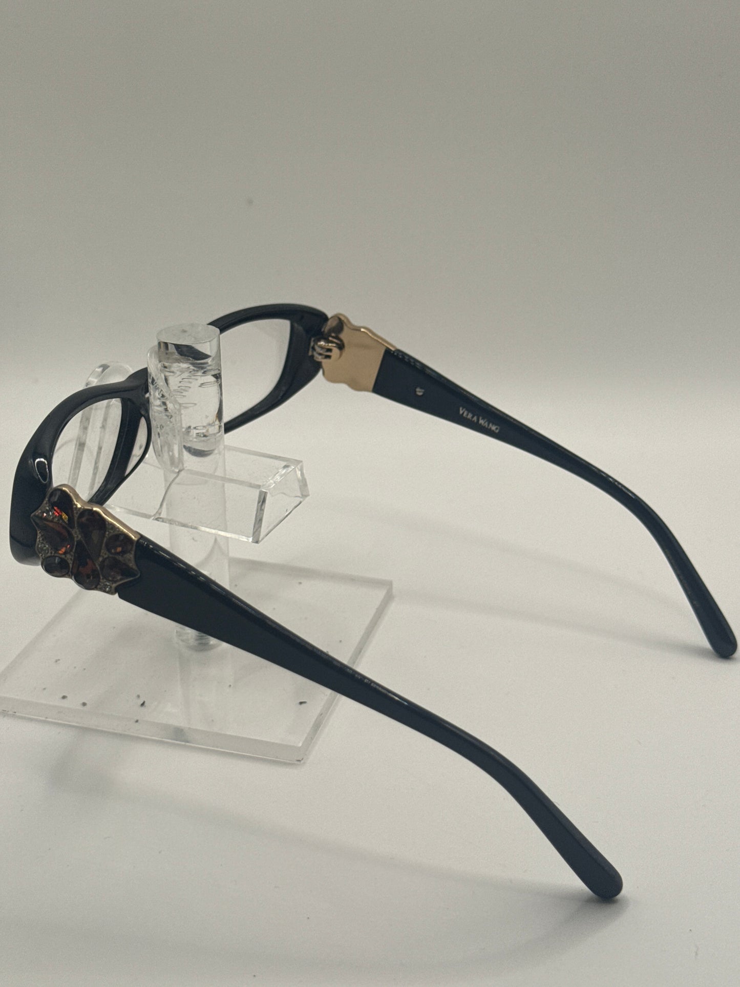 Vera Wang Auriga Eyeglasses in color Bk