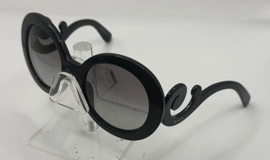 Prada Spr27n Sunglasses in color 1ab3m1