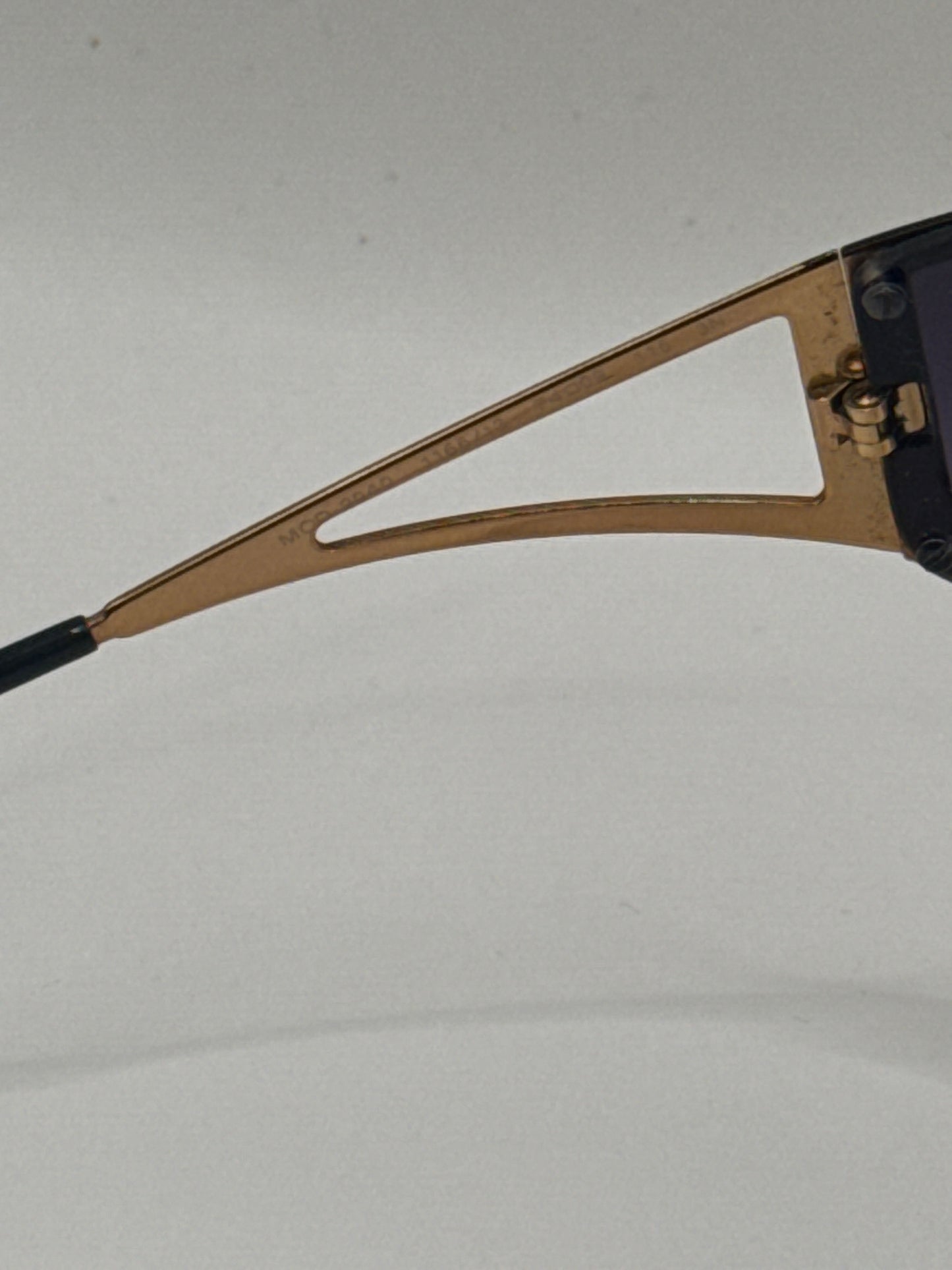 Versace 2040 Sunglasses in color 116613