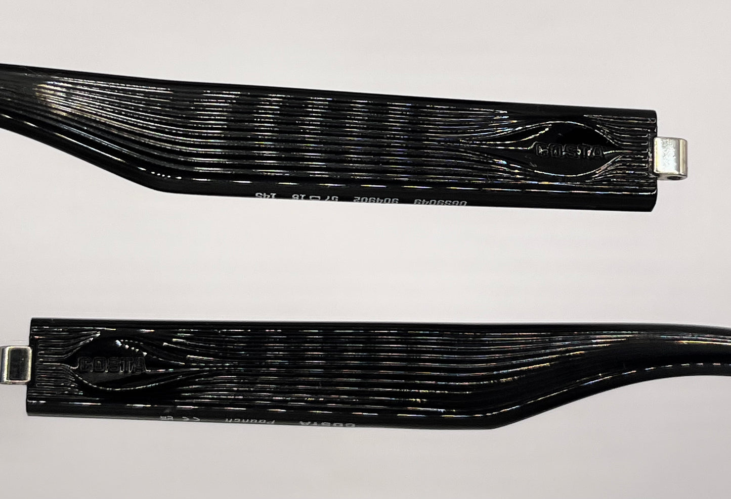 Costa Del Mar Pounch Both Temples Glossy Black