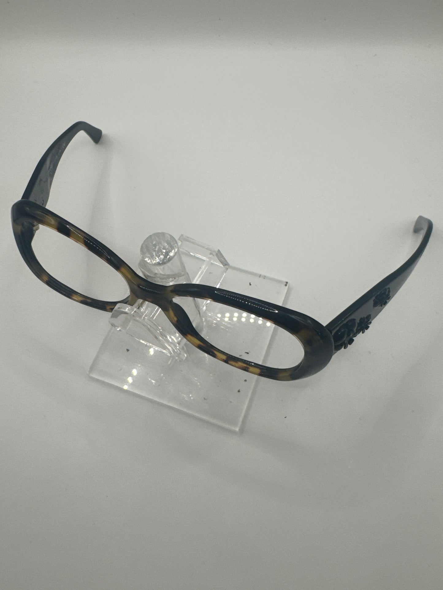 Chanel 5113 Sunglasses in color 106787