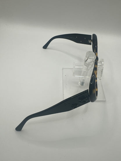Chanel 5113 Sunglasses in color 106787
