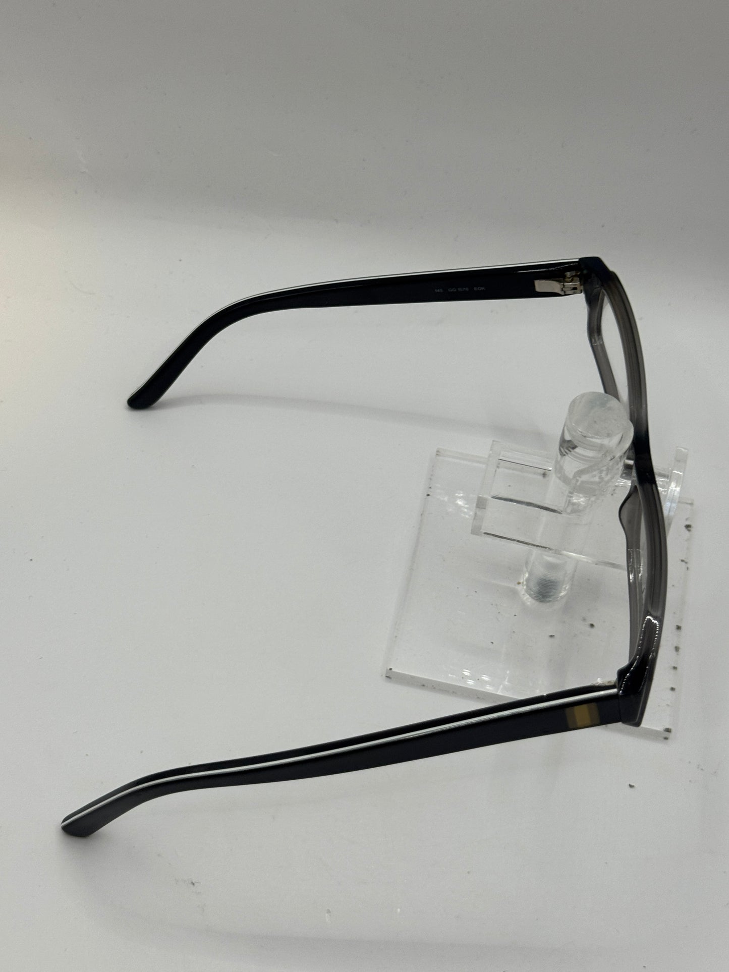 Gucci 1576 Eyeglasses in color Eok00