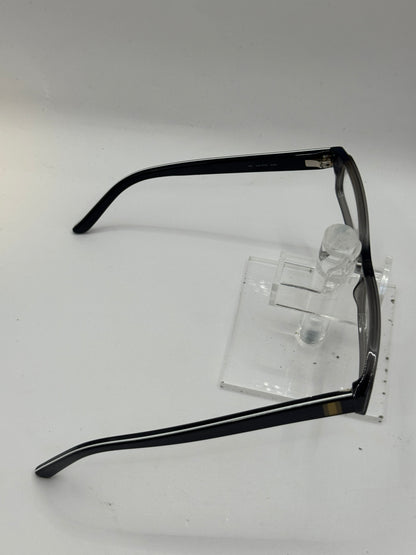 Gucci 1576 Eyeglasses in color Eok00