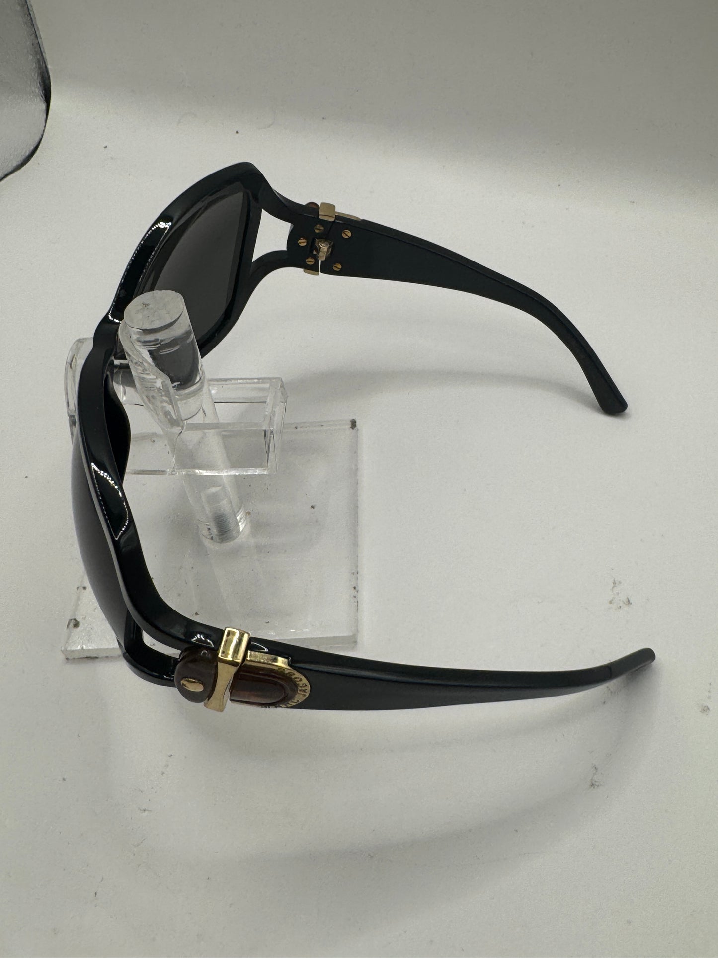Marc Jacobs 099 Sunglasses in color D2895