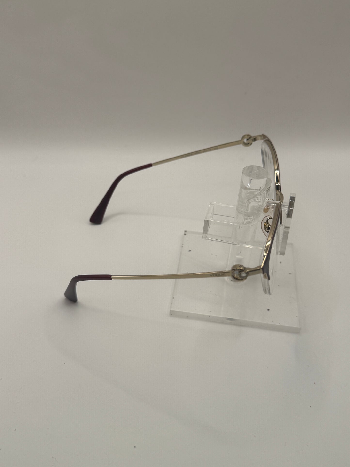 Vogue 4095b Eyeglasses in color 5093