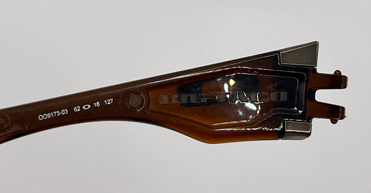 Oakley Big Taco Left Temple Brown