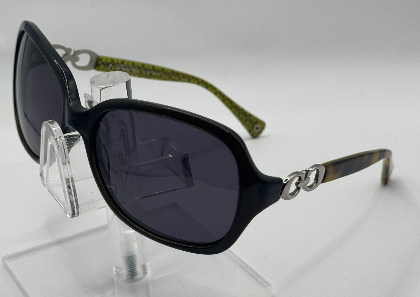 Coach 8019 Sunglasses in color 50368e