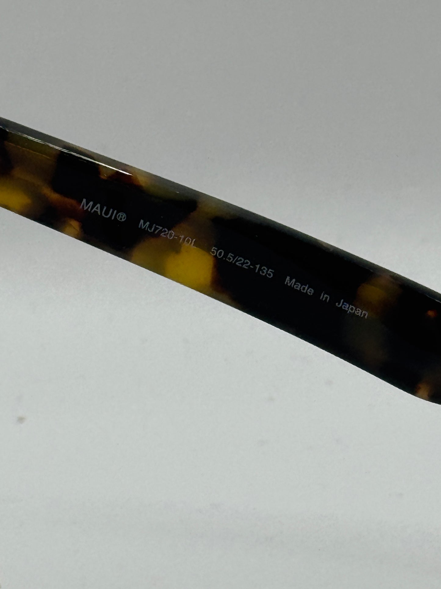 Maui Jim Coco Palms 720 Sunglasses in color 10