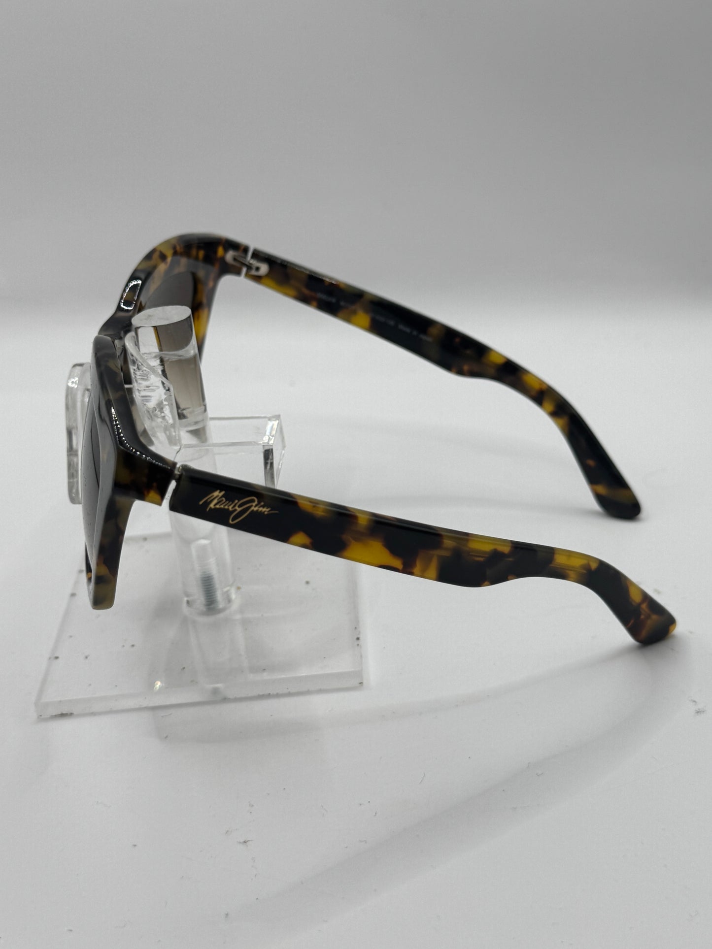 Maui Jim Coco Palms 720 Sunglasses in color 10