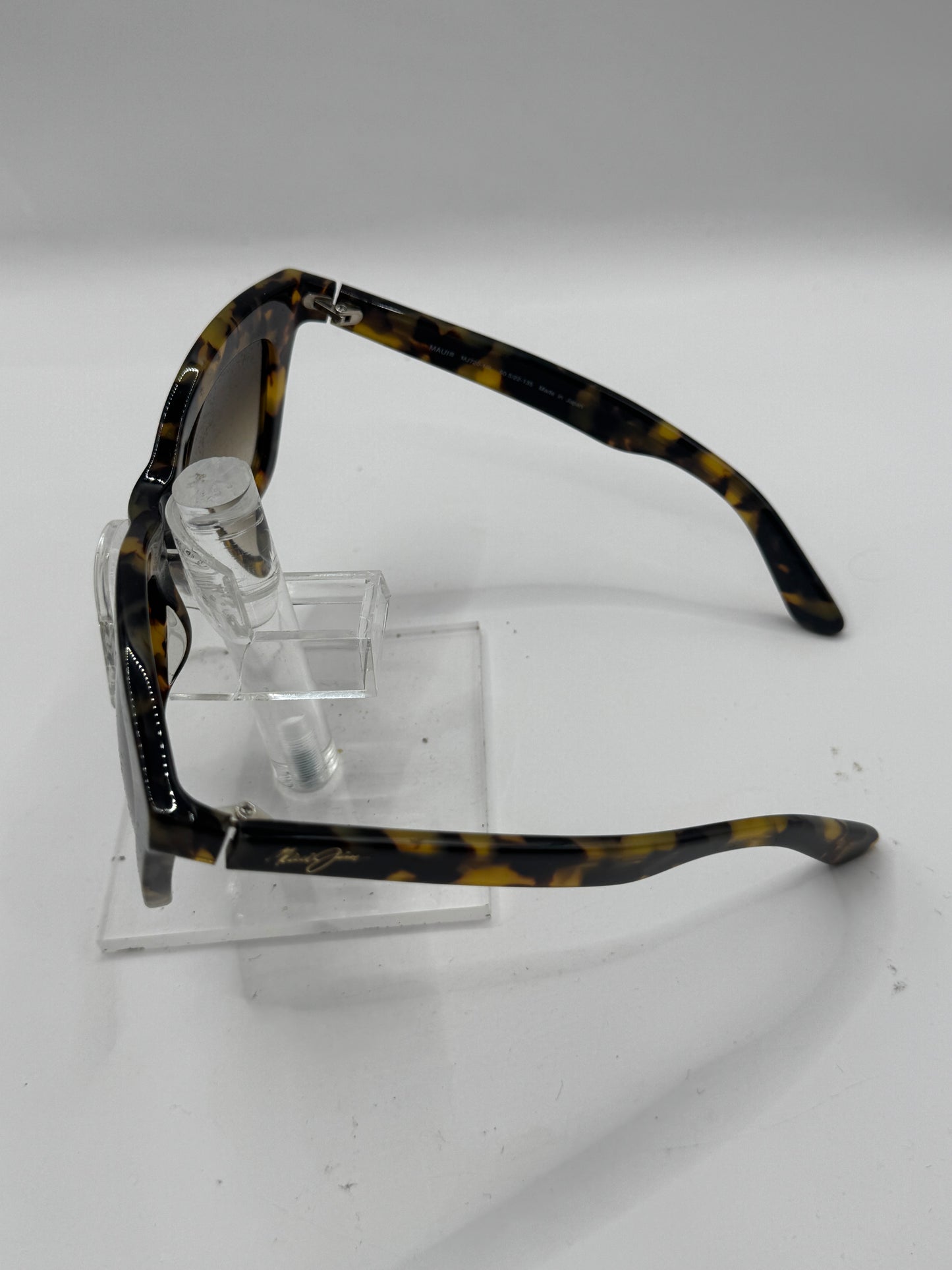 Maui Jim Coco Palms 720 Sunglasses in color 10
