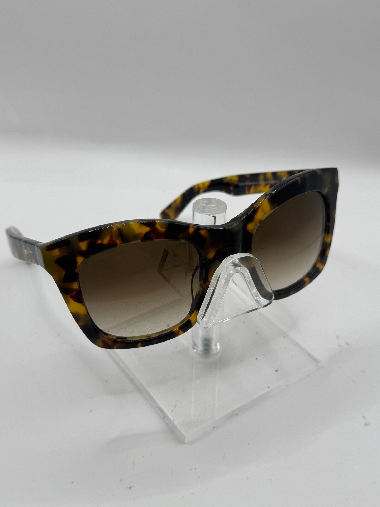 Maui Jim Coco Palms 720 Sunglasses in color 10