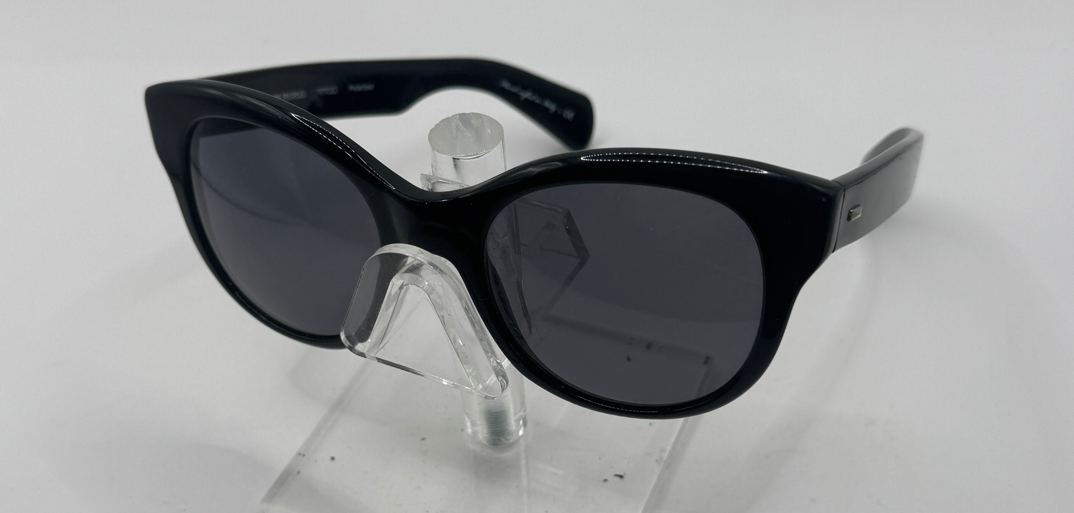 Oliver Peoples Jacey Sunglasses in color 10059 – EyewearPart