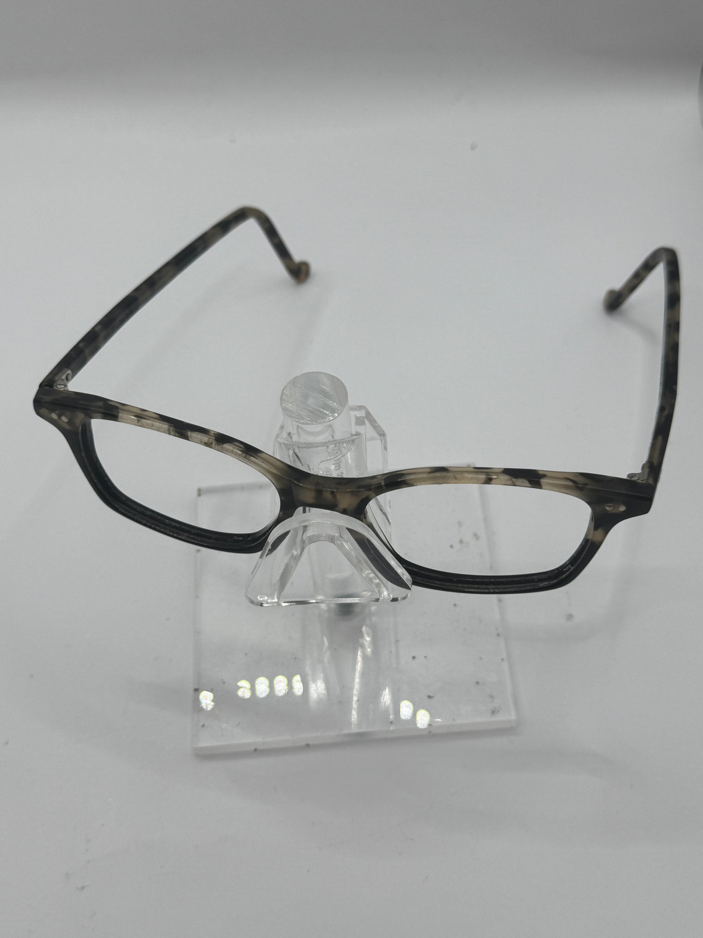 Lafont Monsieur Eyeglasses in color 148