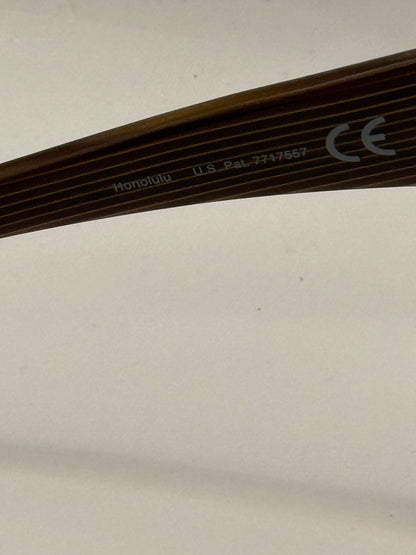 Maui Jim Honolulu 520 Sunglasses in color 23
