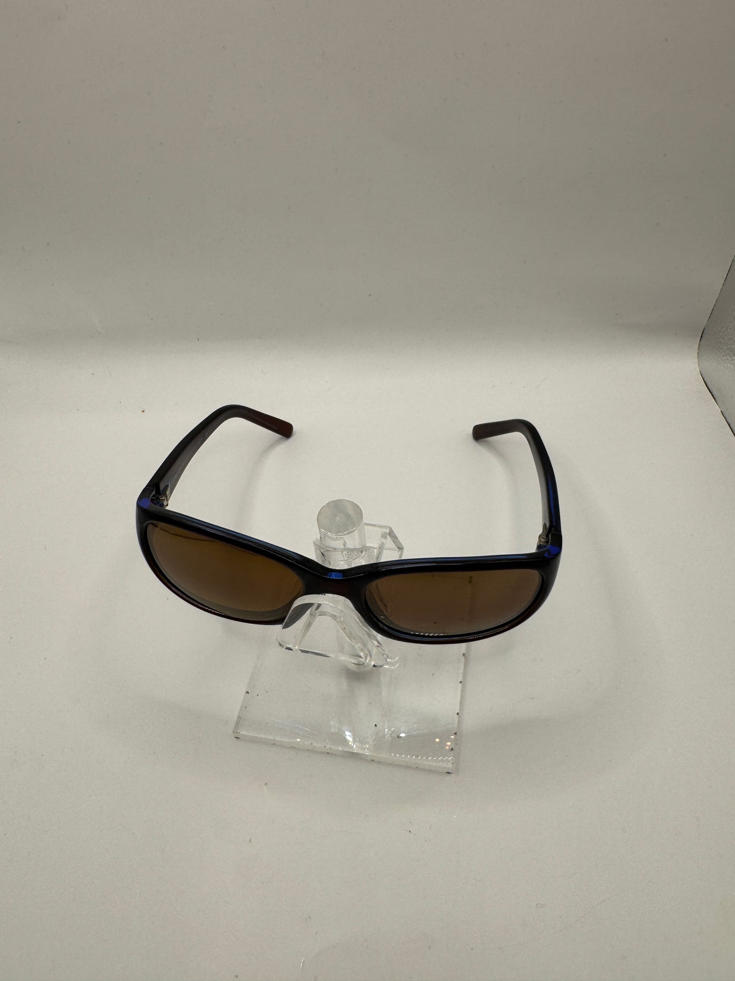 Maui Jim Kuiaha Bay 286 Sunglasses in color 26c