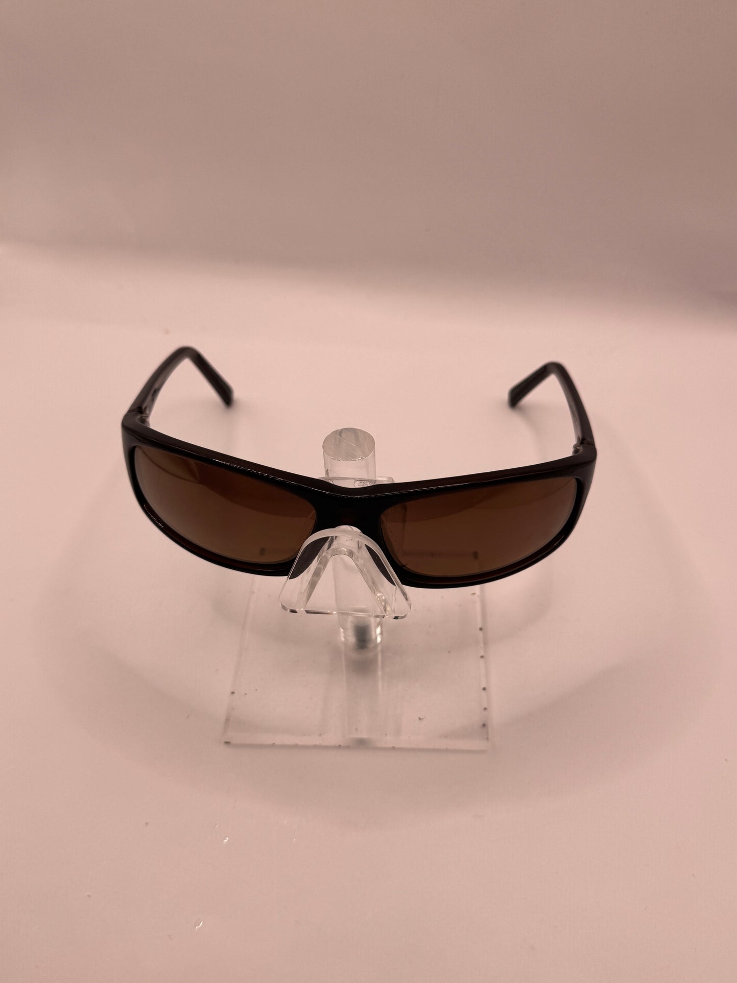 Maui Jim Legacy 183 Sunglasses in color 26