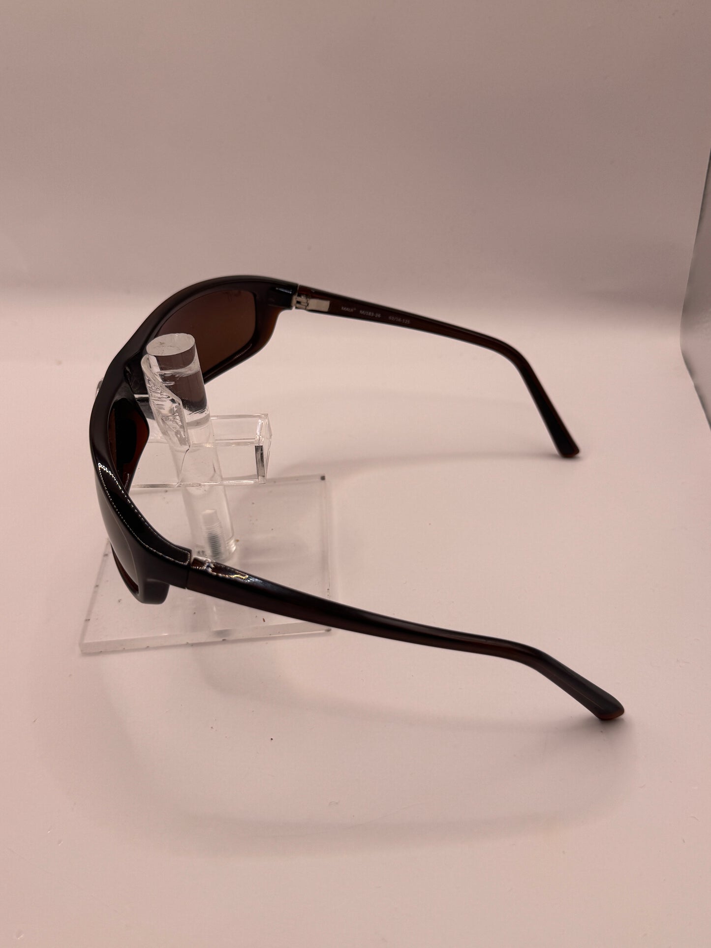 Maui Jim Legacy 183 Sunglasses in color 26