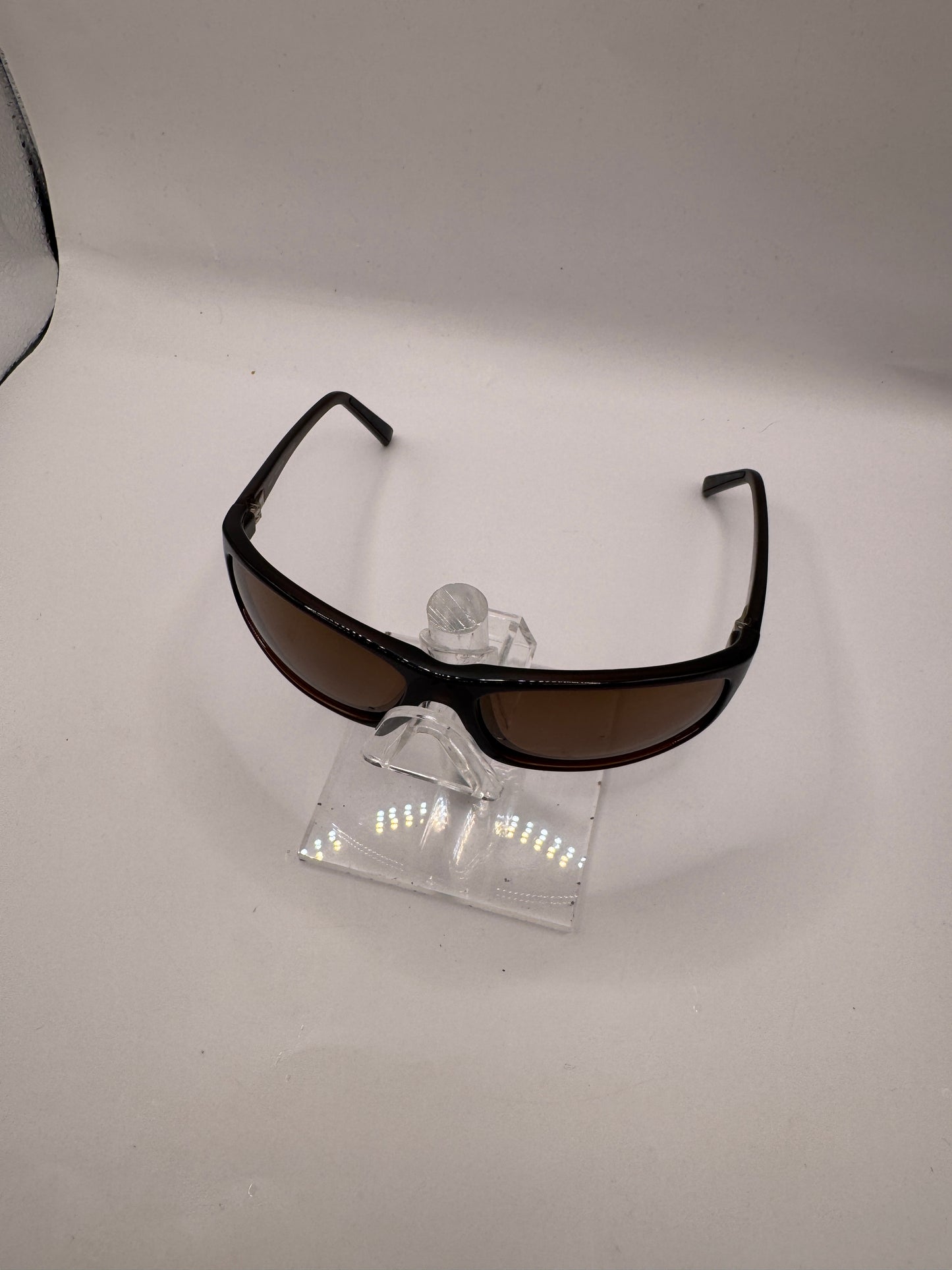 Maui Jim Legacy 183 Sunglasses in color 26