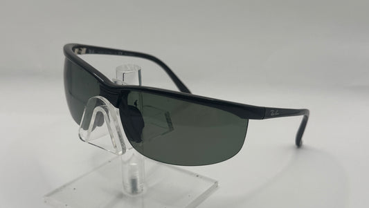 Ray Ban 4021 Sunglasses in color 6019a