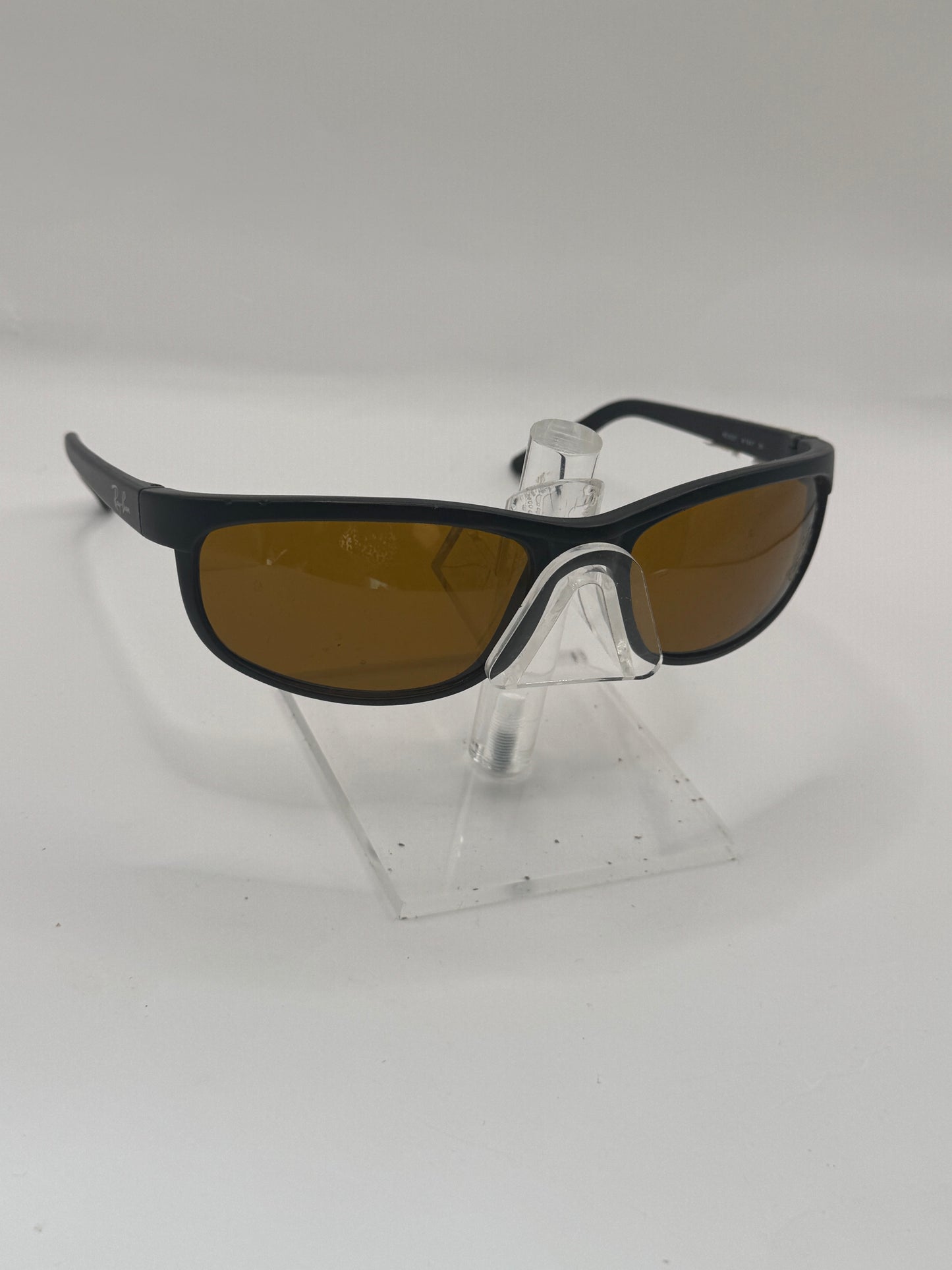 Ray Ban 2027 Sunglasses in color W1847