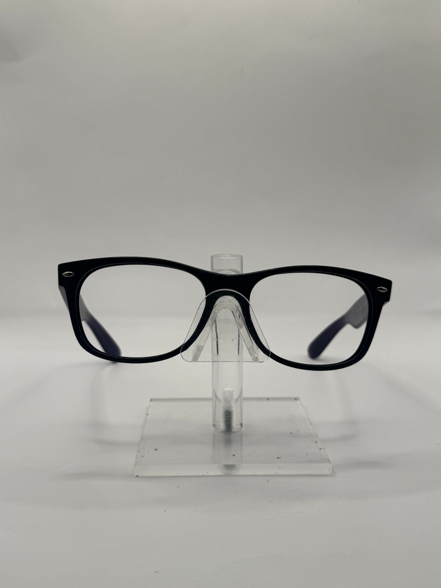 Ray Ban 2132 Sunglasses in color 618371