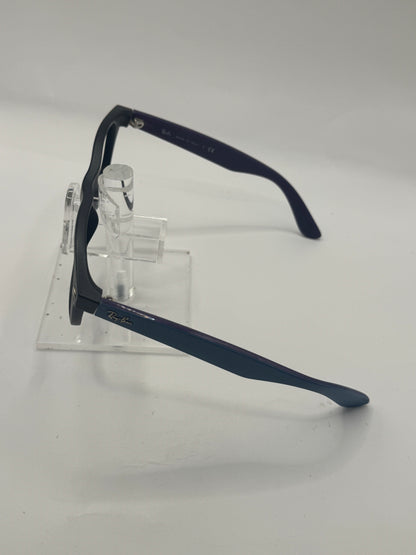 Ray Ban 2132 Sunglasses in color 618371
