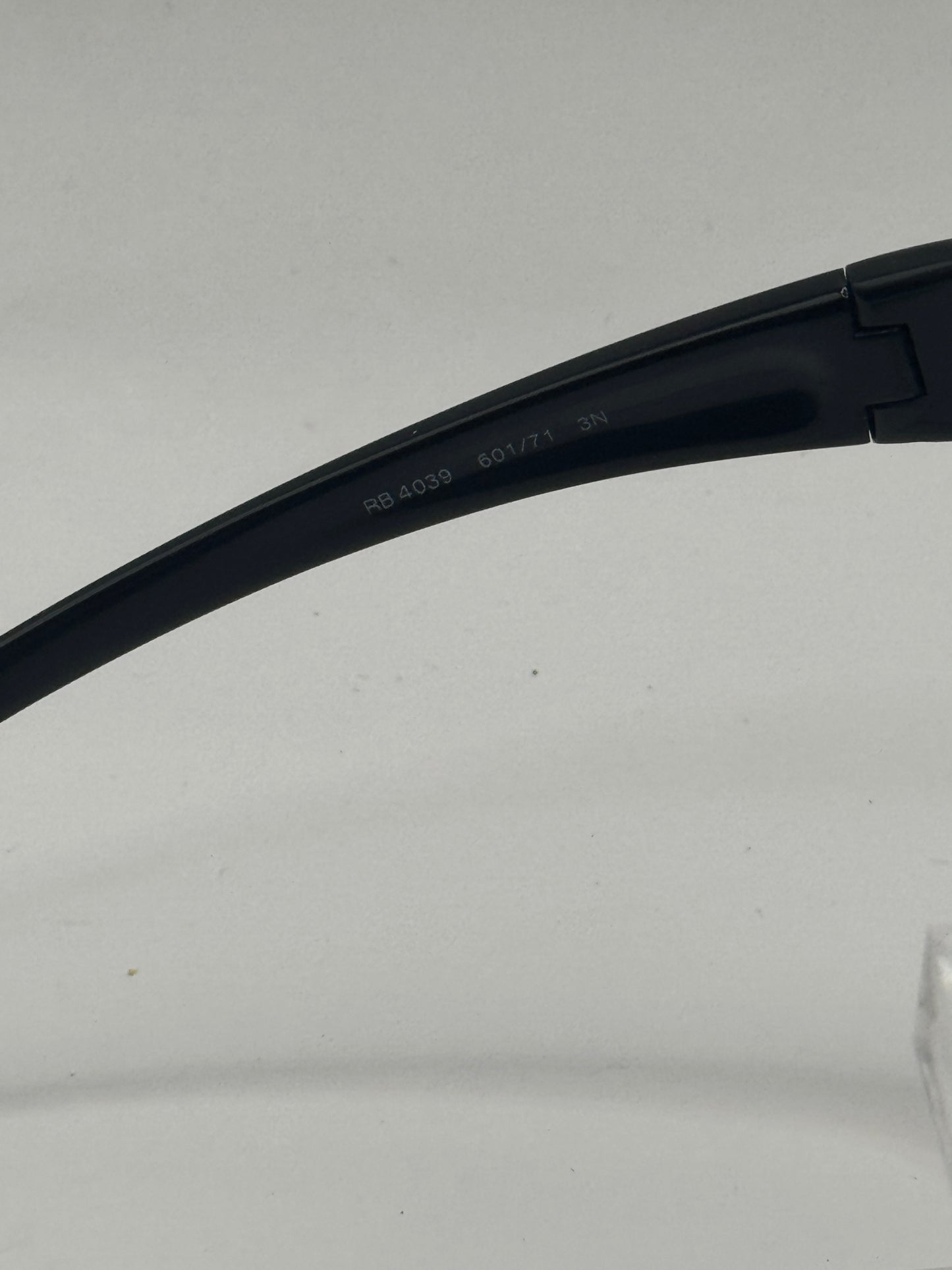 Ray Ban 4039 Sunglasses in color 601s71