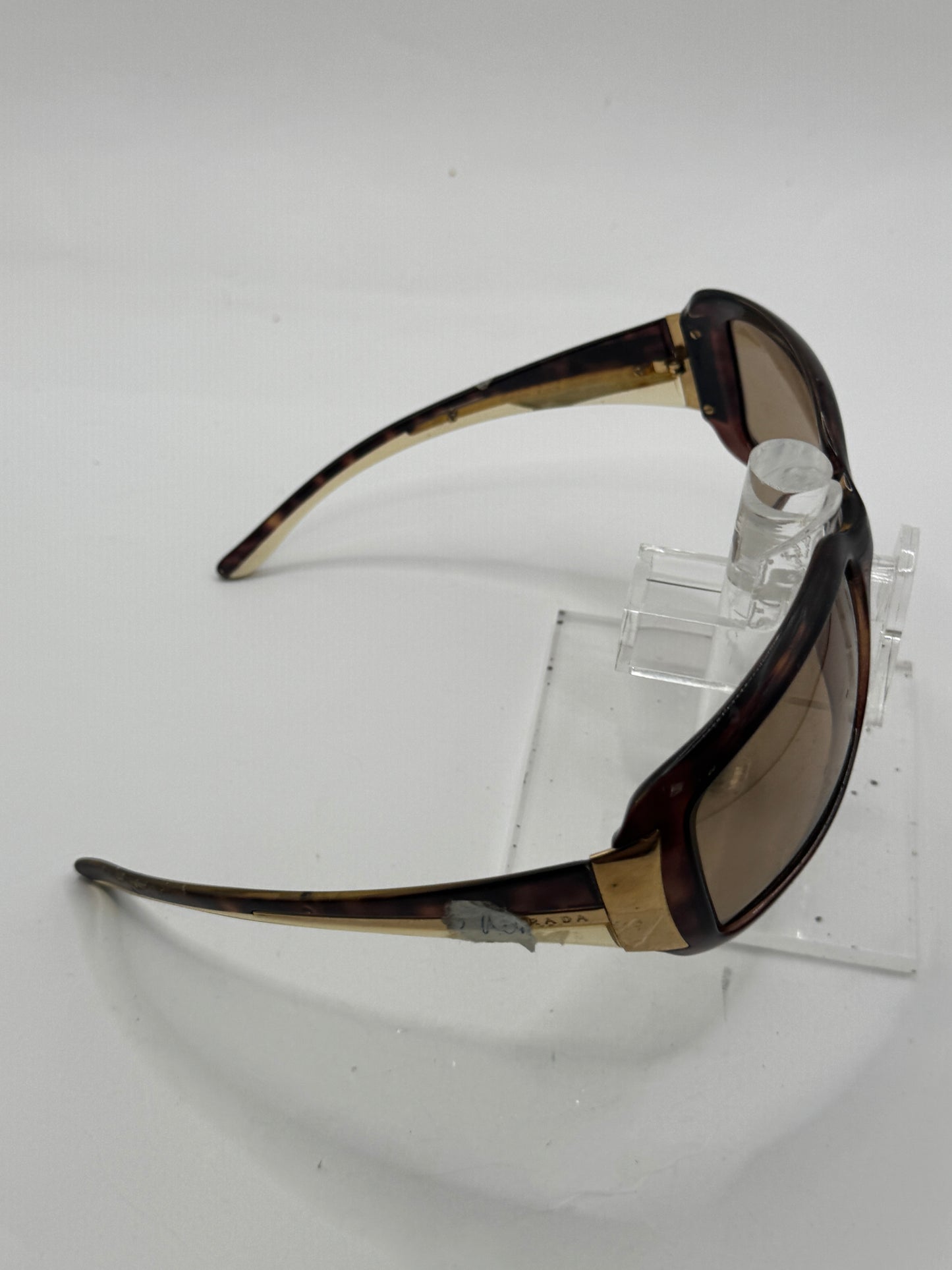Prada Spr01h Sunglasses in color 2au5g1