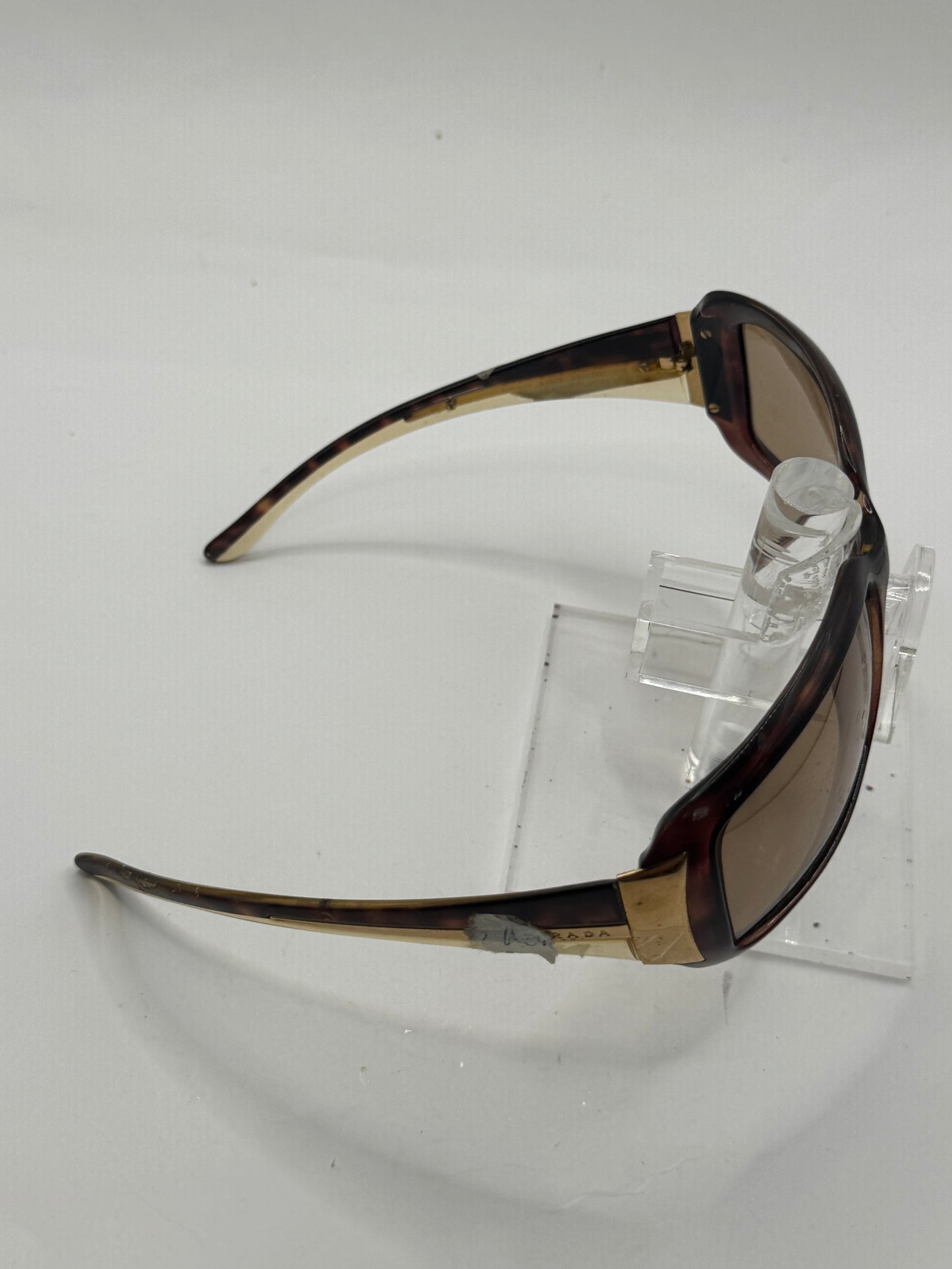 Prada Spr01h Sunglasses in color 2au5g1