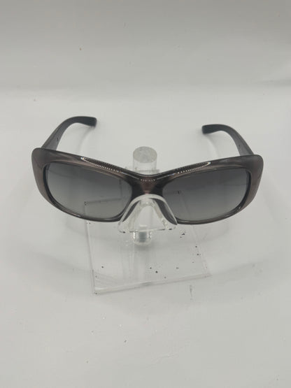 Prada Spr04l Sunglasses in color 7zt3m1