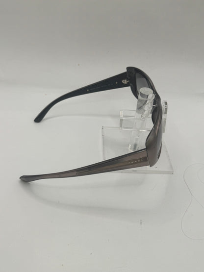 Prada Spr04l Sunglasses in color 7zt3m1