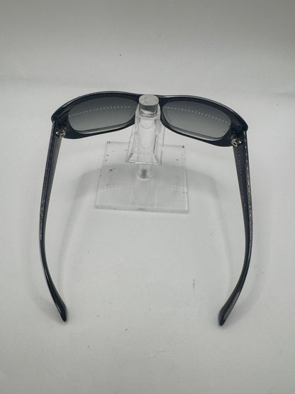 Prada Spr04l Sunglasses in color 7zt3m1