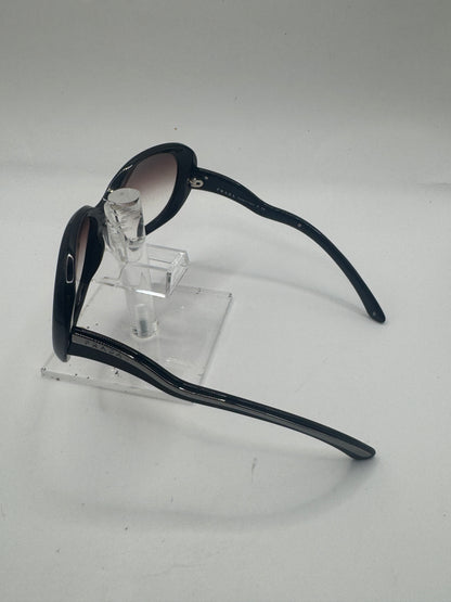 Prada Spr08l Sunglasses in color 7zk4v1