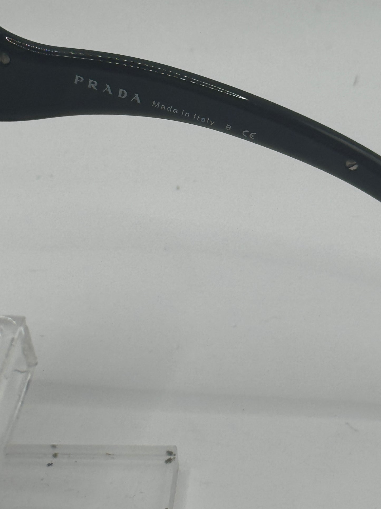Prada Spr09l Sunglasses in color 1ab3m1