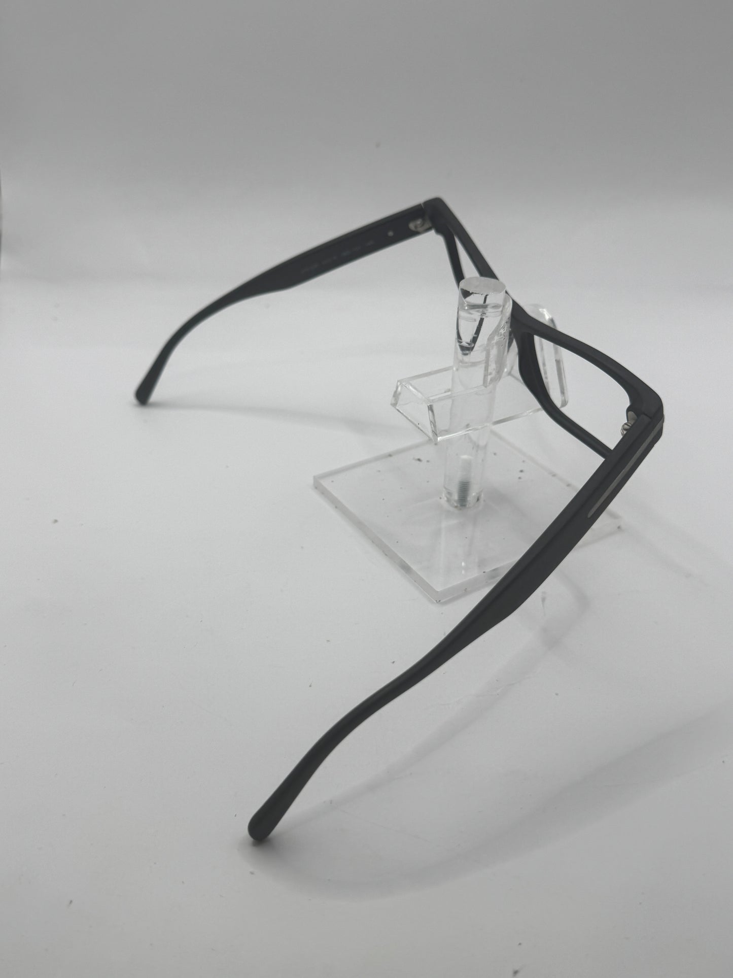 Prada Vpr22r Eyeglasses in color 1bo1o1