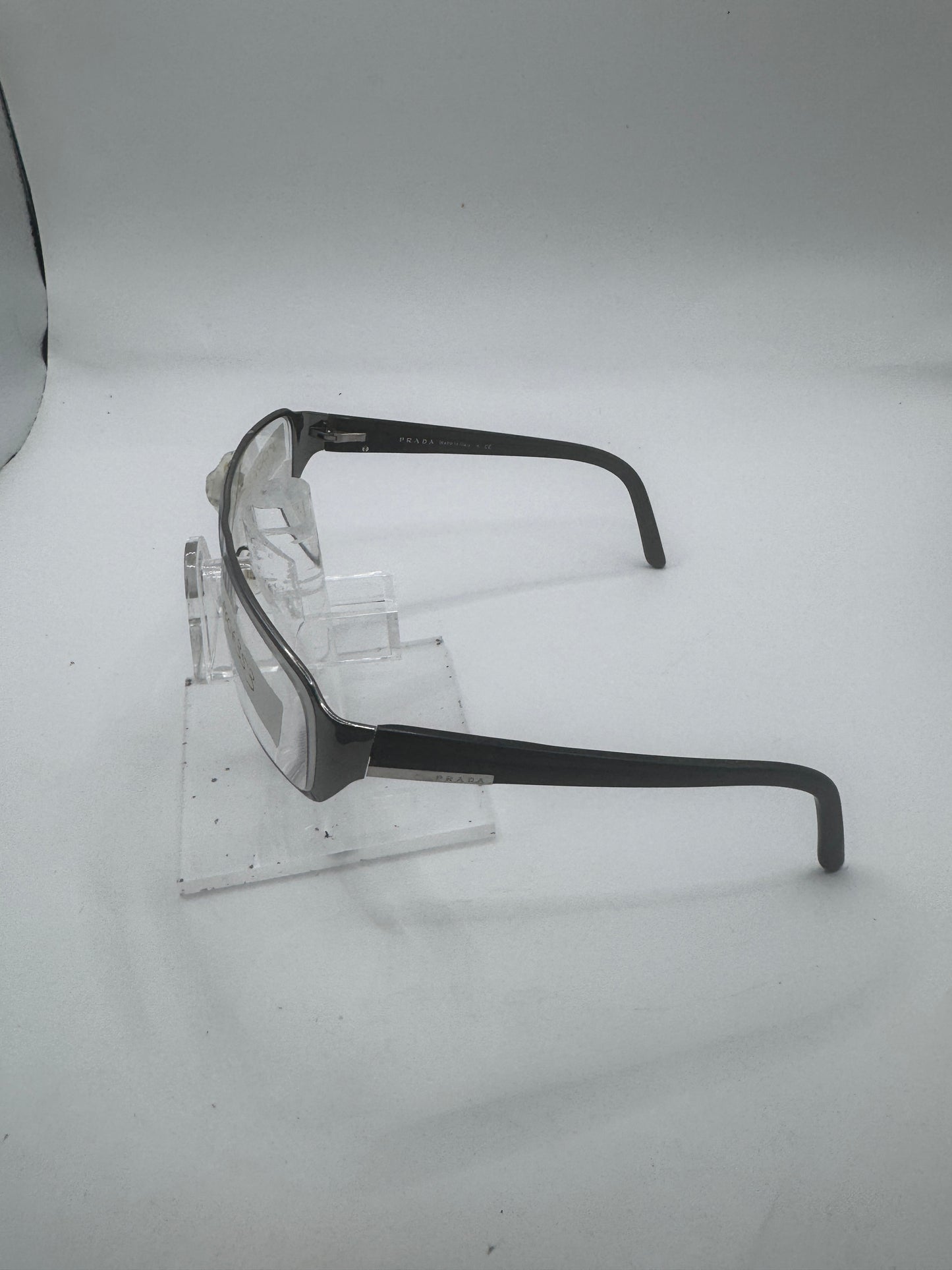 Prada Spr22i Sunglasses in color 2au8c1