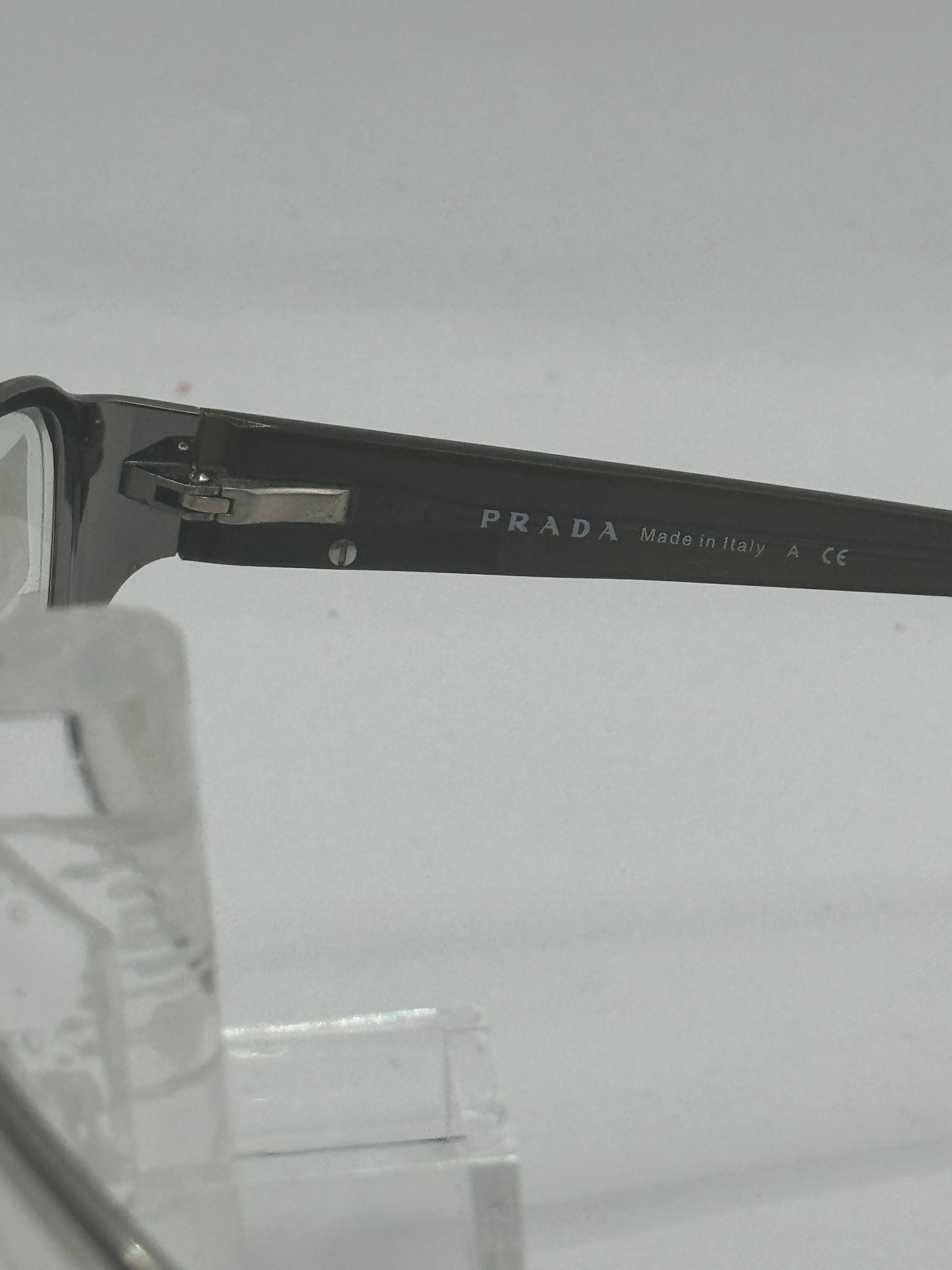 Prada Spr22i Sunglasses in color 2au8c1